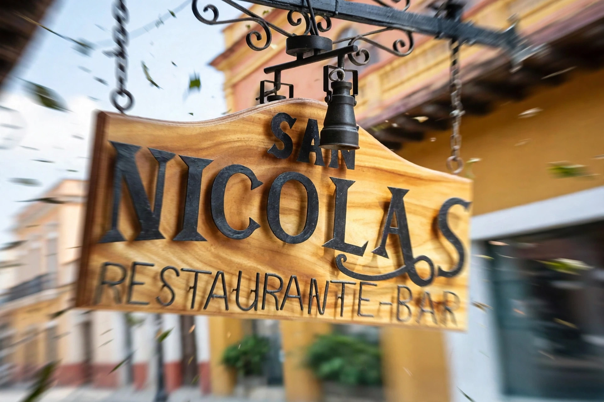 San Nicolás Restaurante - Bar Sign